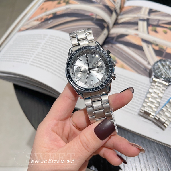 ブランド時計背面デザイン